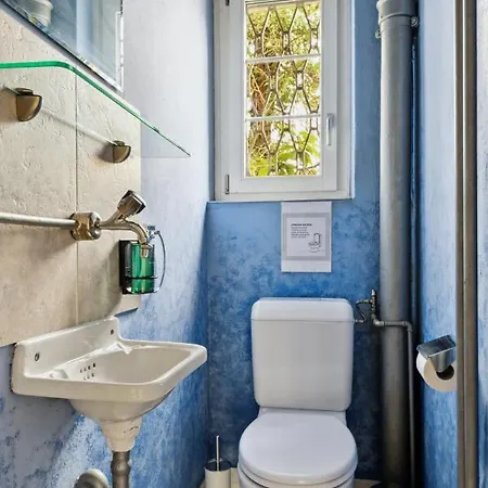 Hébergement de vacances Centrally Located House With Garden