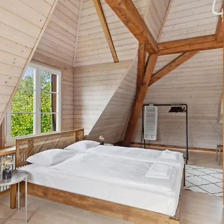 Ferienhaus Centrally Located House With Garden Zürich