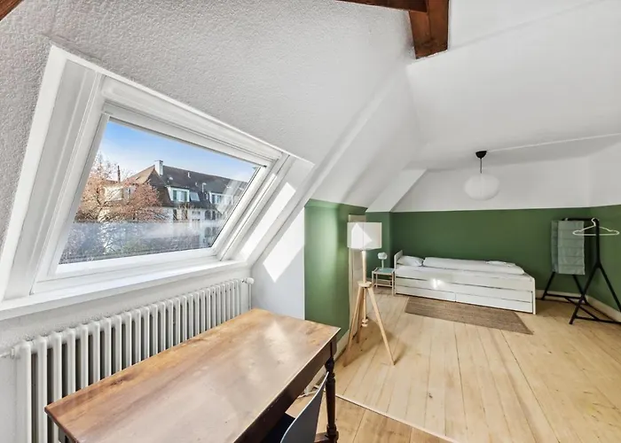 Centrally Located House With Garden * チューリッヒ